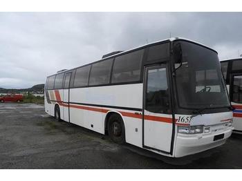 Volvo B10M delebuss som starter og går  - Turistbuss