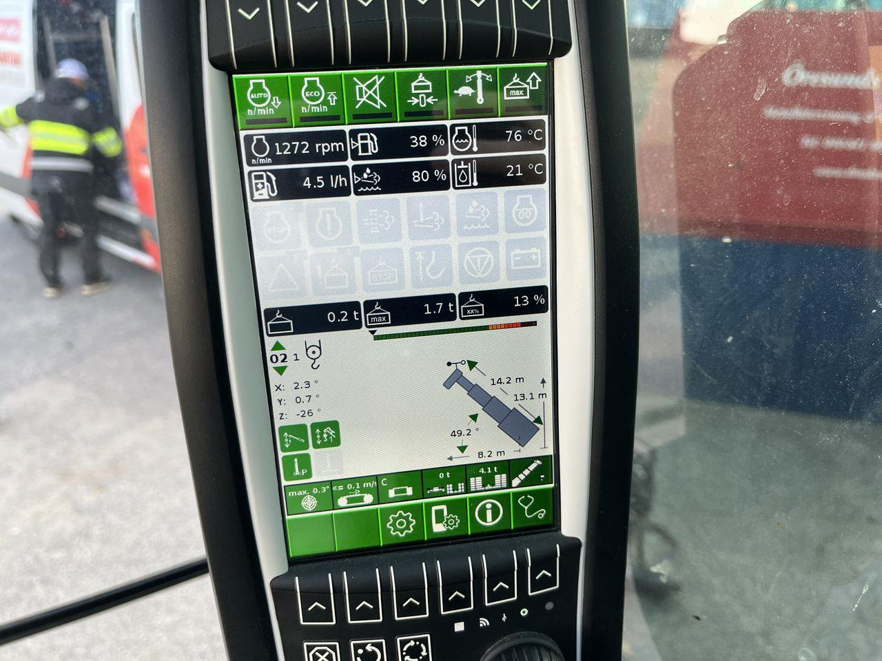 Beltegående kran SENNEBOGEN 613E-R