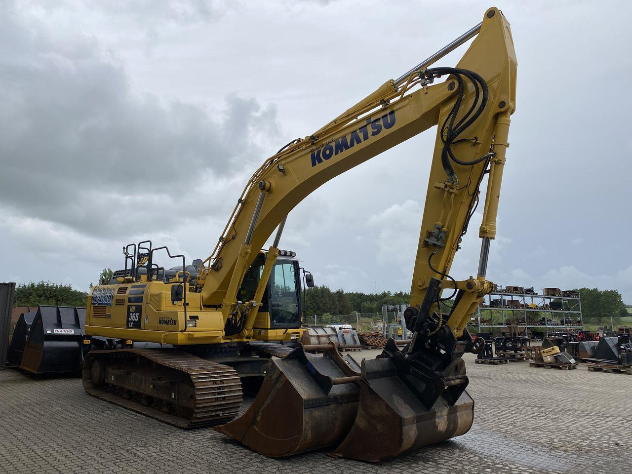 Beltegraver Komatsu HB365LC-3