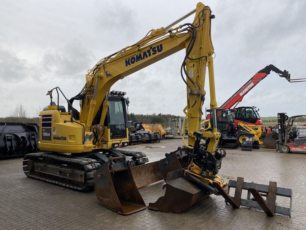 Beltegraver Komatsu PC138US-11