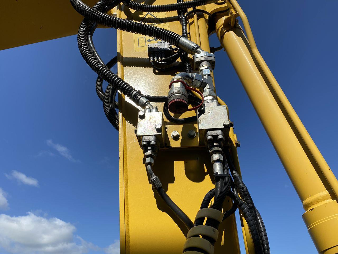Beltegraver Komatsu PC138US-11