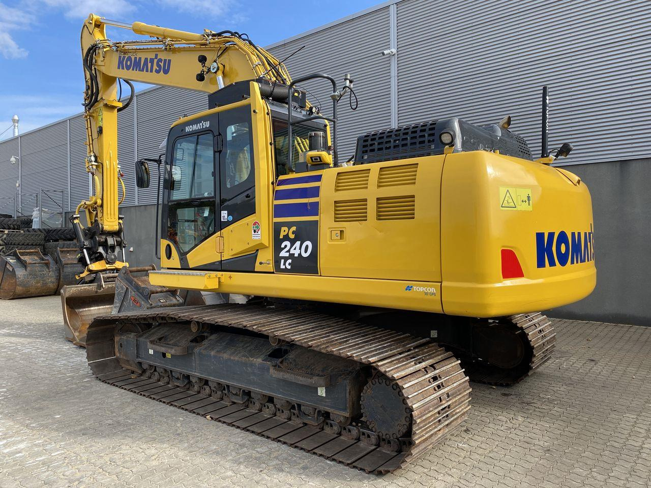 Beltegraver Komatsu PC240LC-11EO