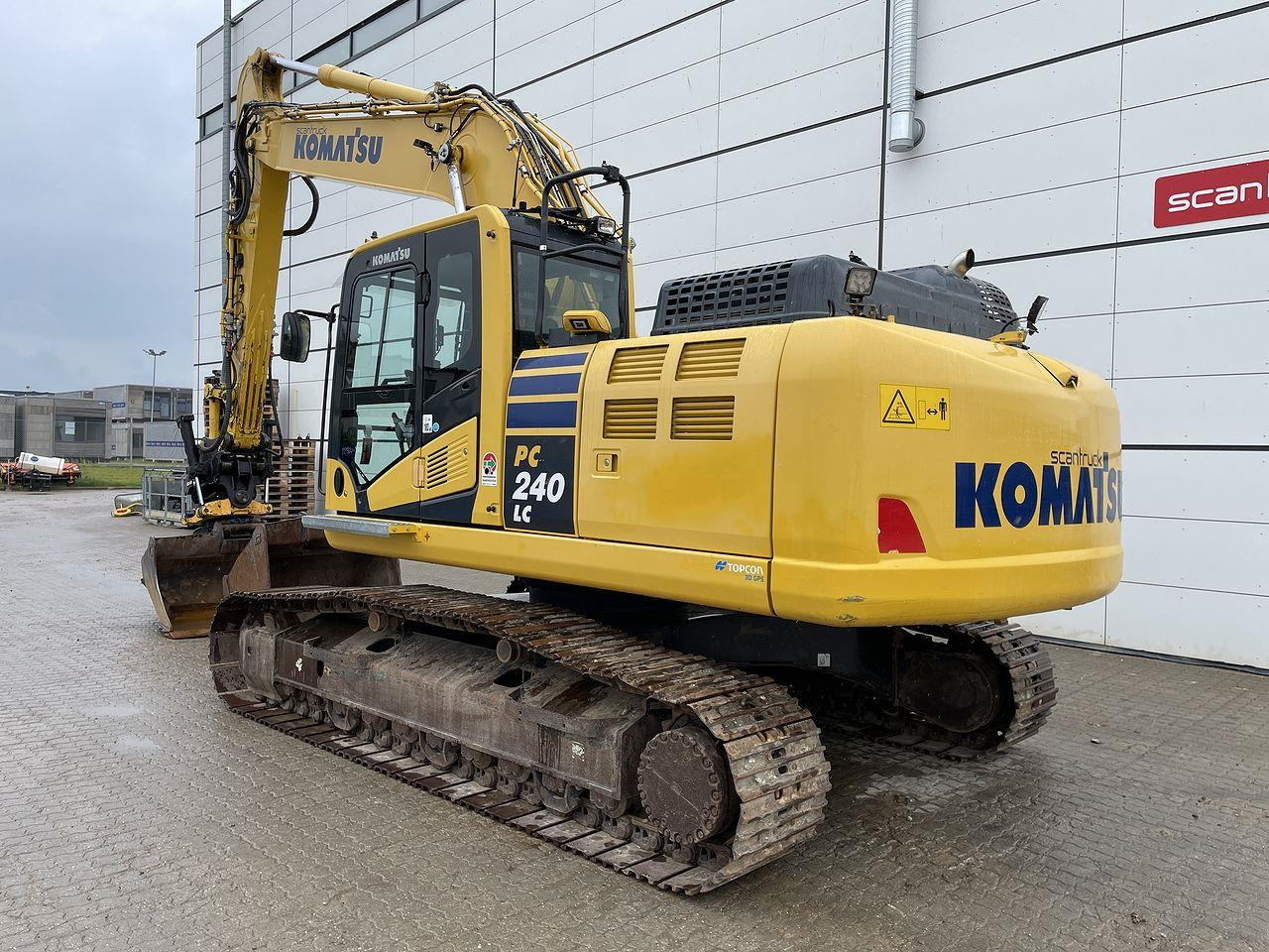 Beltegraver Komatsu PC240LC-11EO