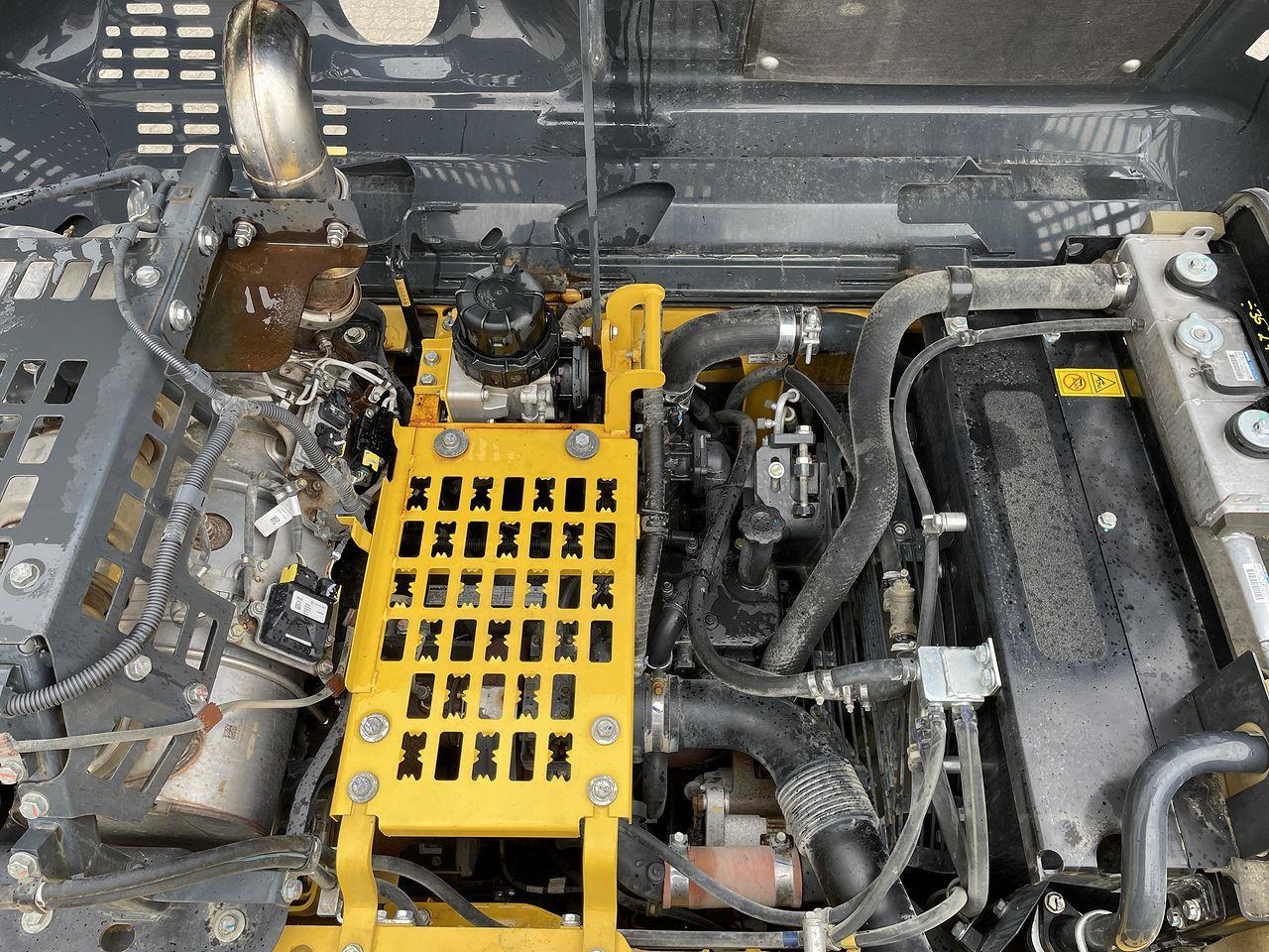 Beltegraver Komatsu PC240LC-11EO