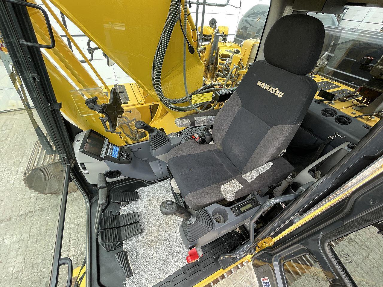 Beltegraver Komatsu PC290LC-11EO