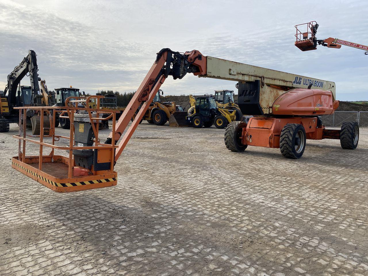 Bomlift JLG 1250AJP