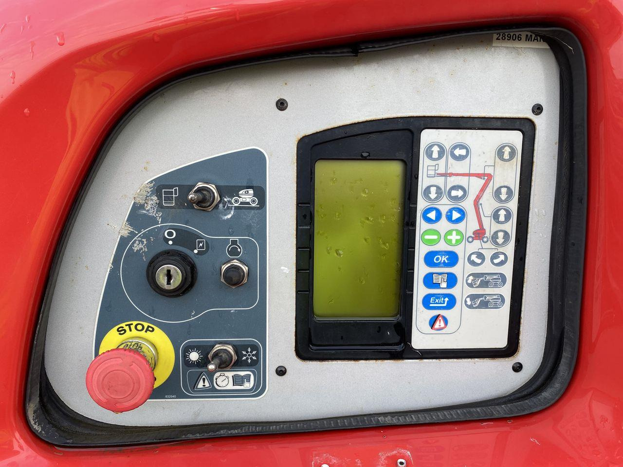 Bomlift Manitou 180ATJ 2 RC