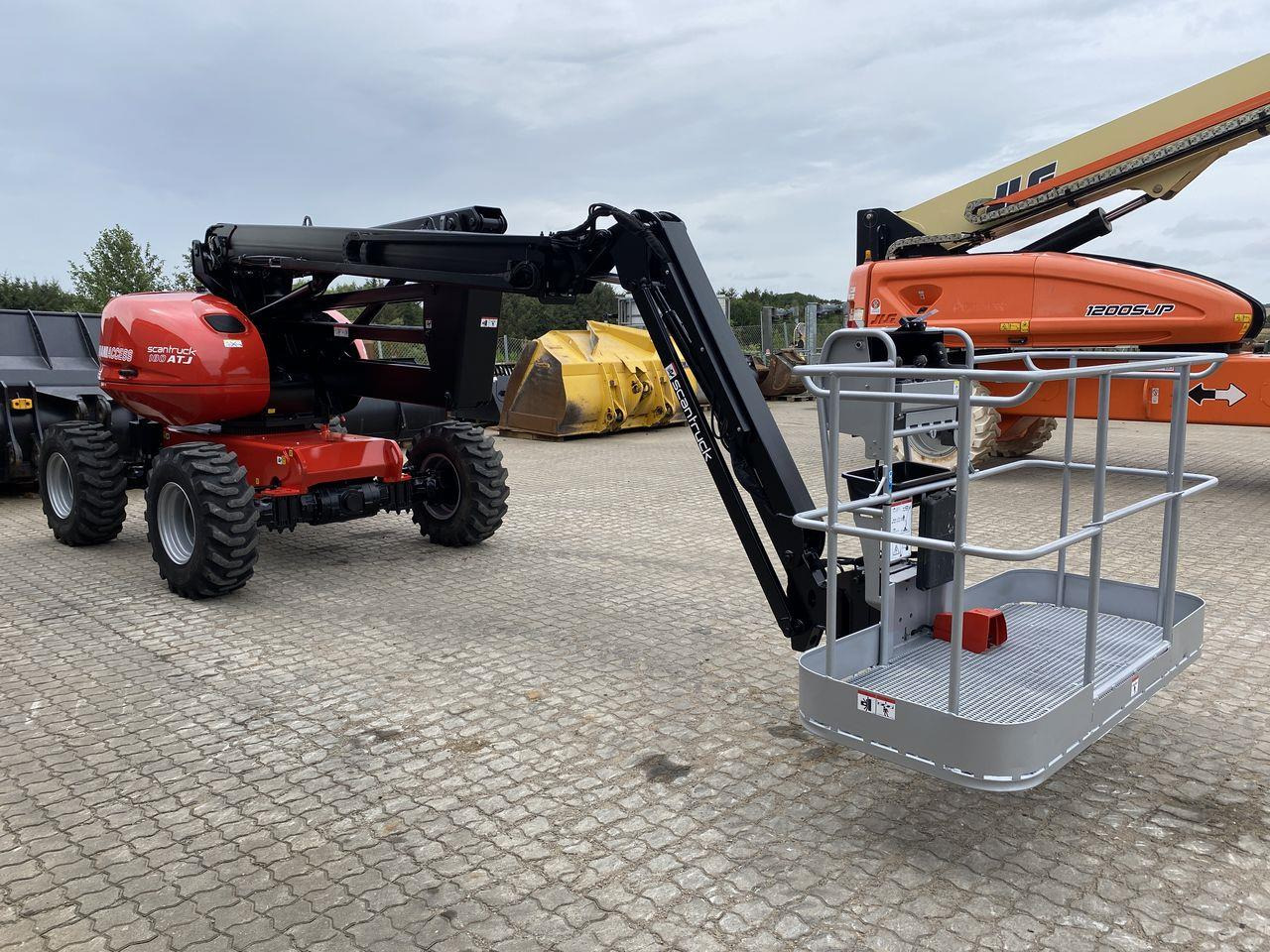 Bomlift Manitou 180ATJ 2 RC