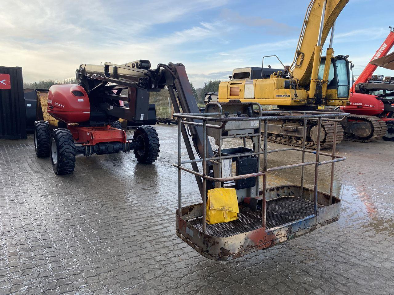 Bomlift Manitou 180ATJ 2 RC