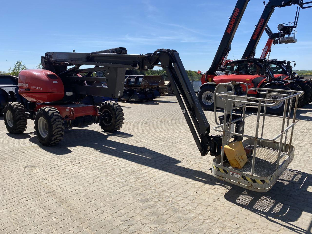 Bomlift Manitou 180ATJ 2 RC