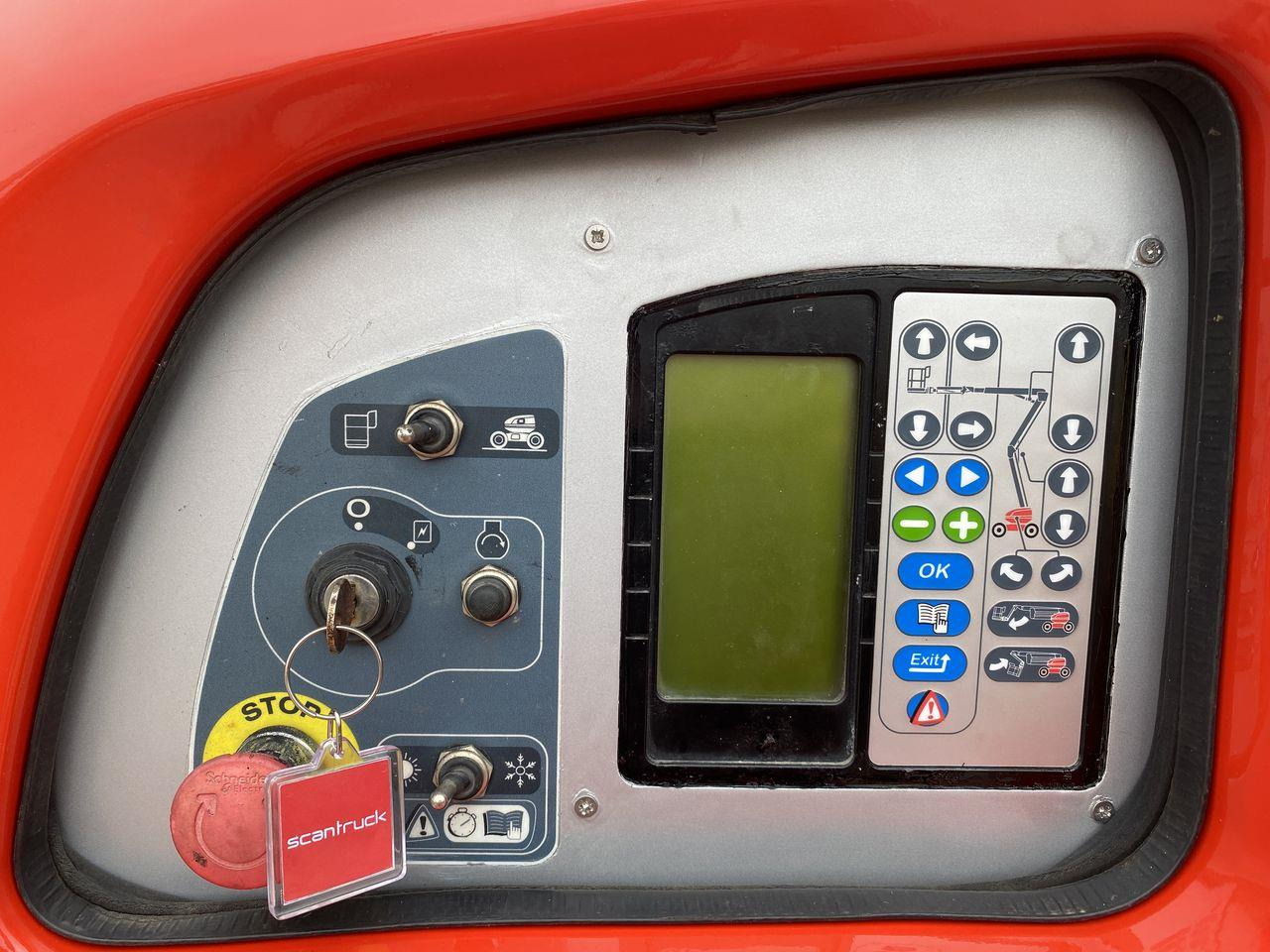Bomlift Manitou 180ATJ 2 RC