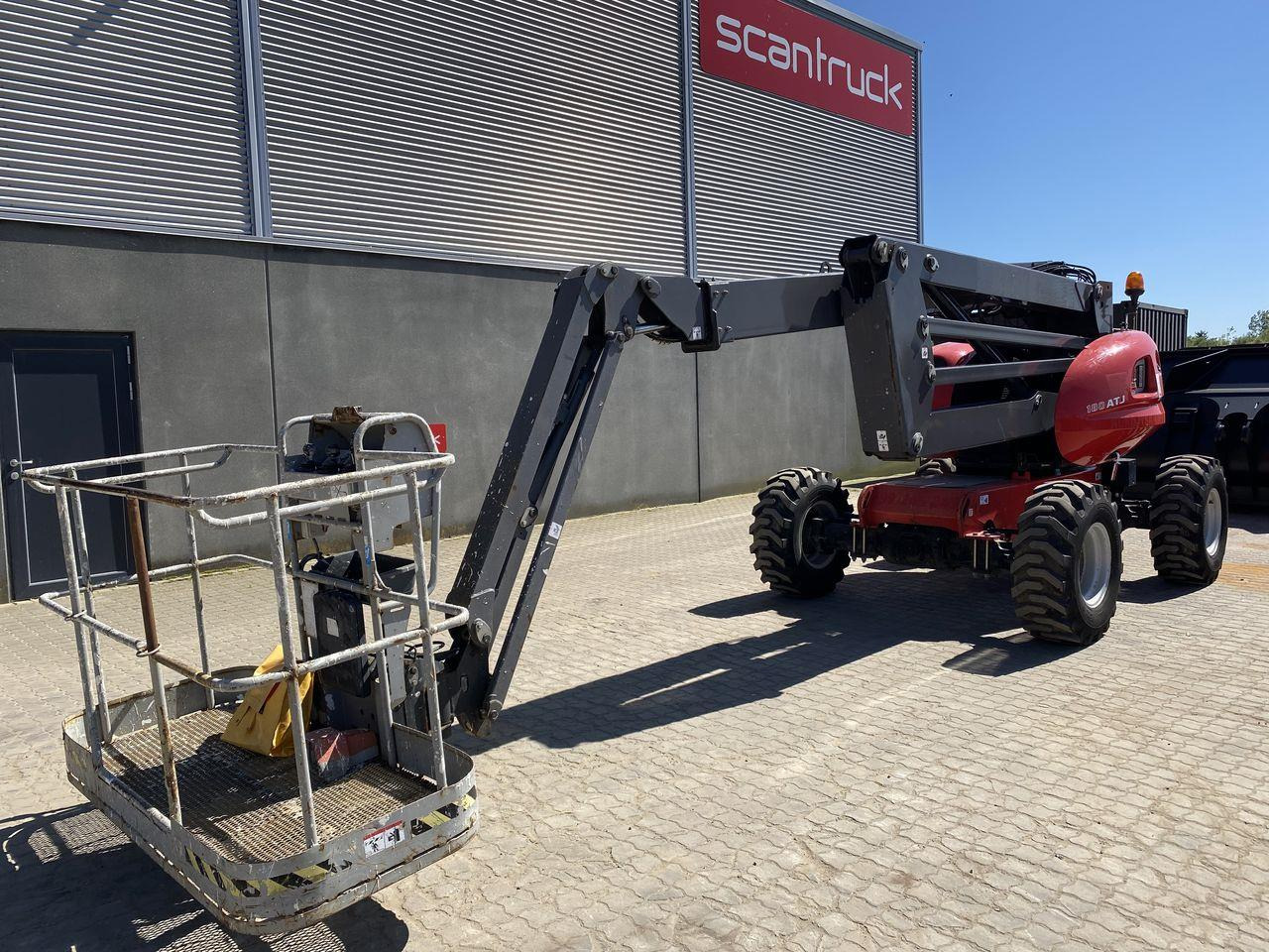Bomlift Manitou 180ATJ 2 RC