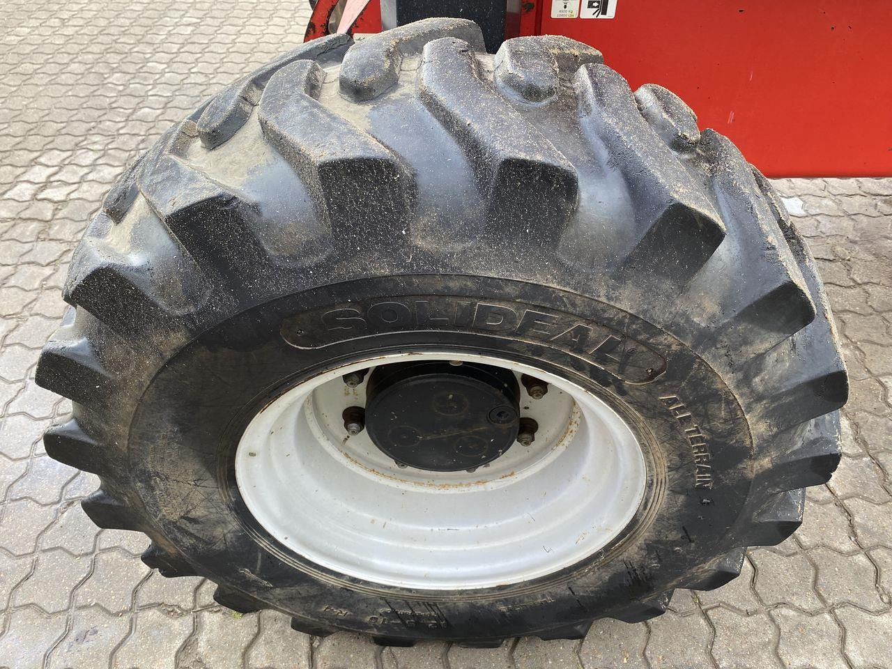 Bomlift Manitou 180ATJ 2 RC