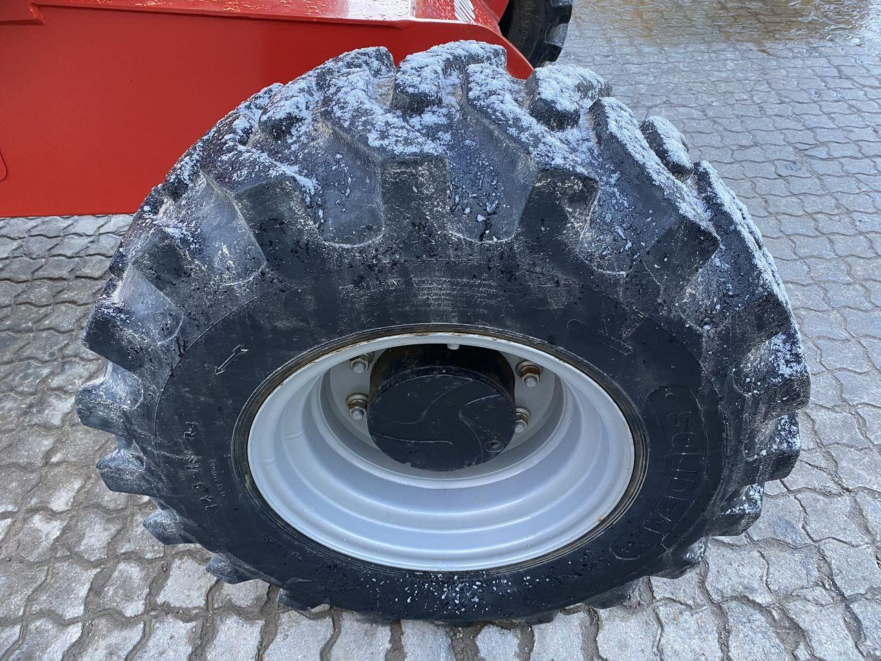 Bomlift Manitou 180ATJ RC