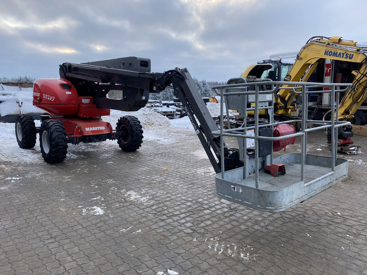 Bomlift Manitou 180ATJ RC
