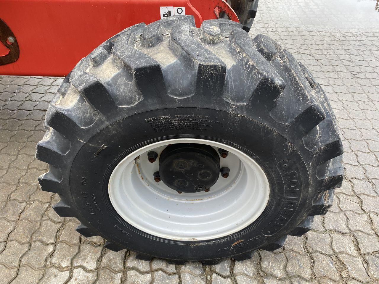 Bomlift Manitou 180ATJ RC