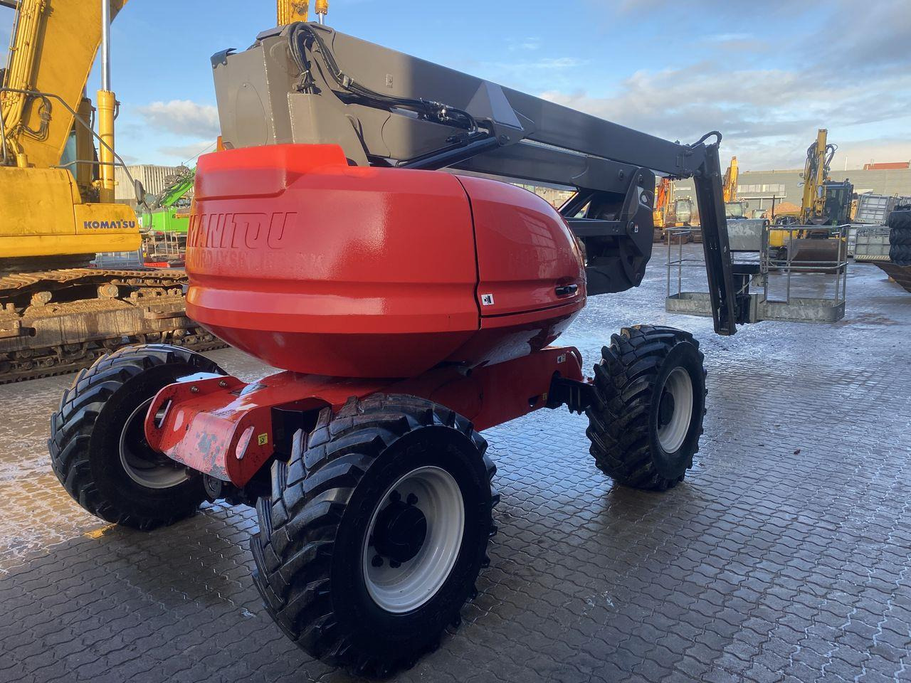 Bomlift Manitou 200ATJ RC