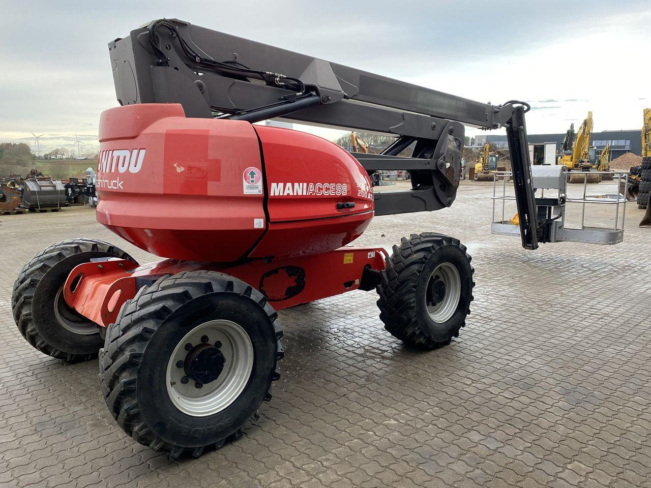 Bomlift Manitou 200ATJ RC