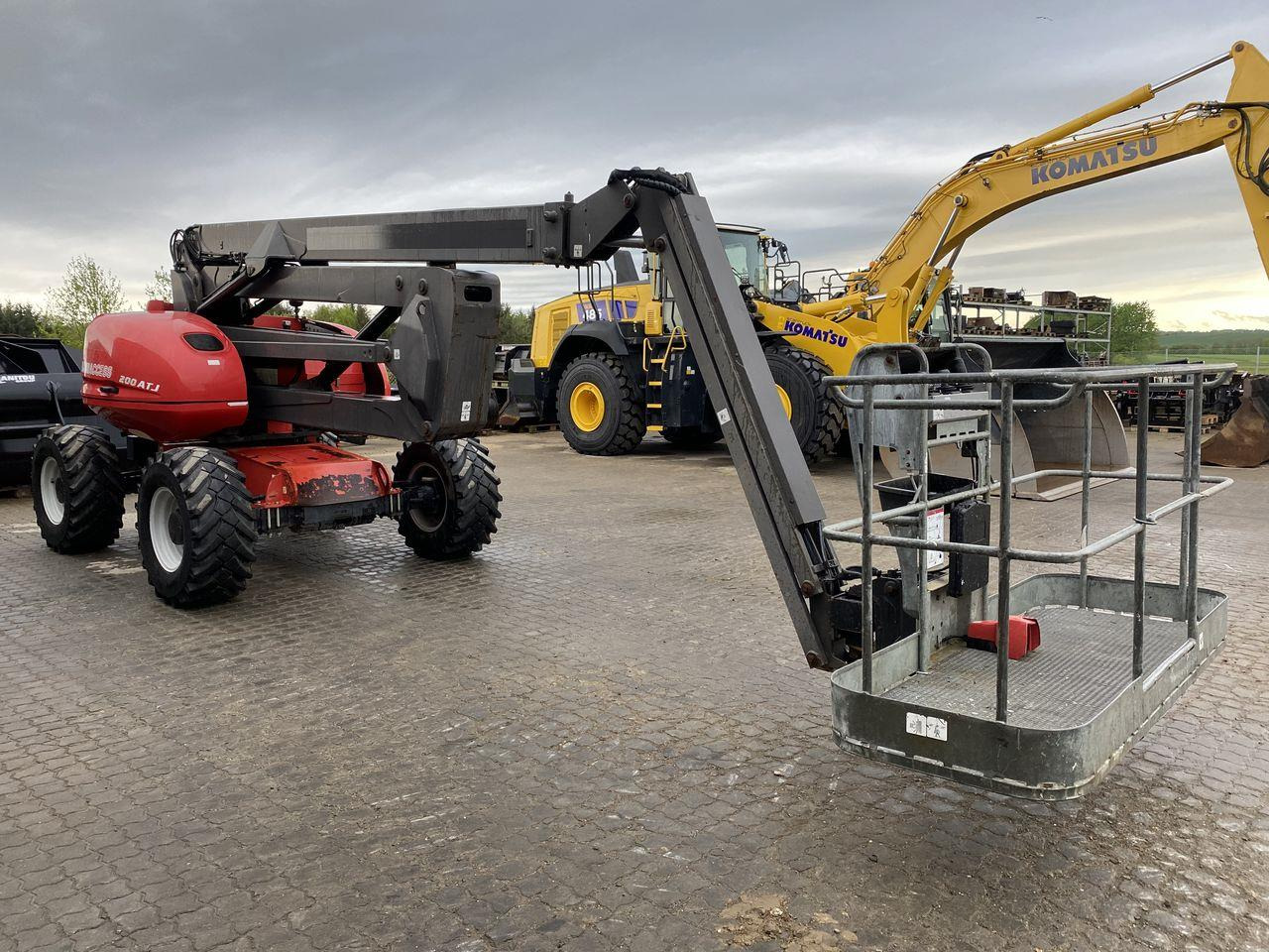 Bomlift Manitou 200ATJ RC