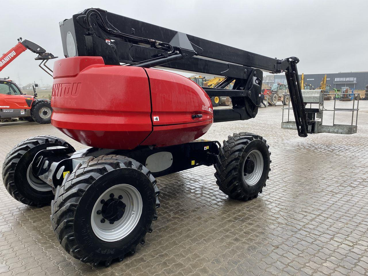 Bomlift Manitou 200ATJ RC