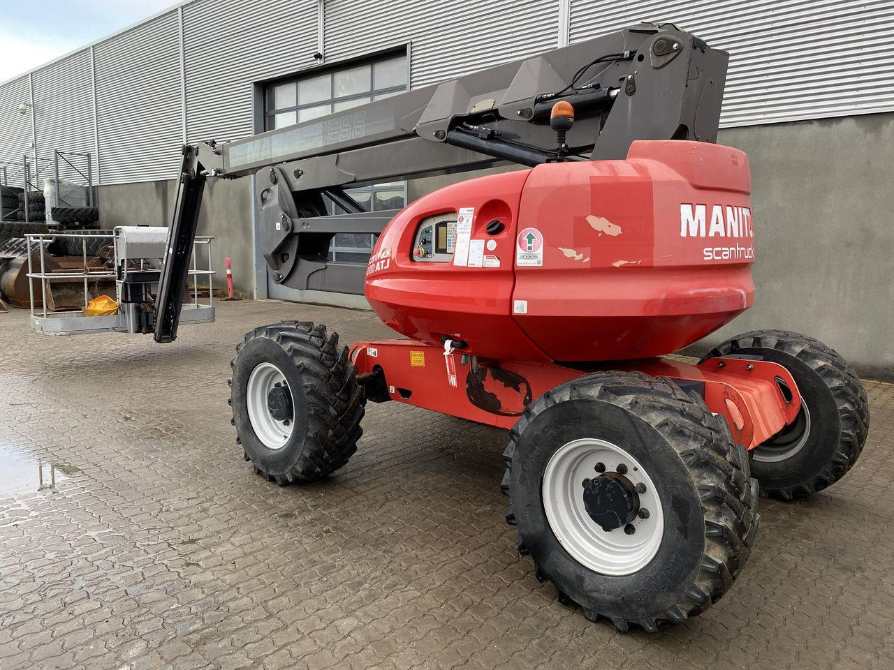 Bomlift Manitou 200ATJ RC