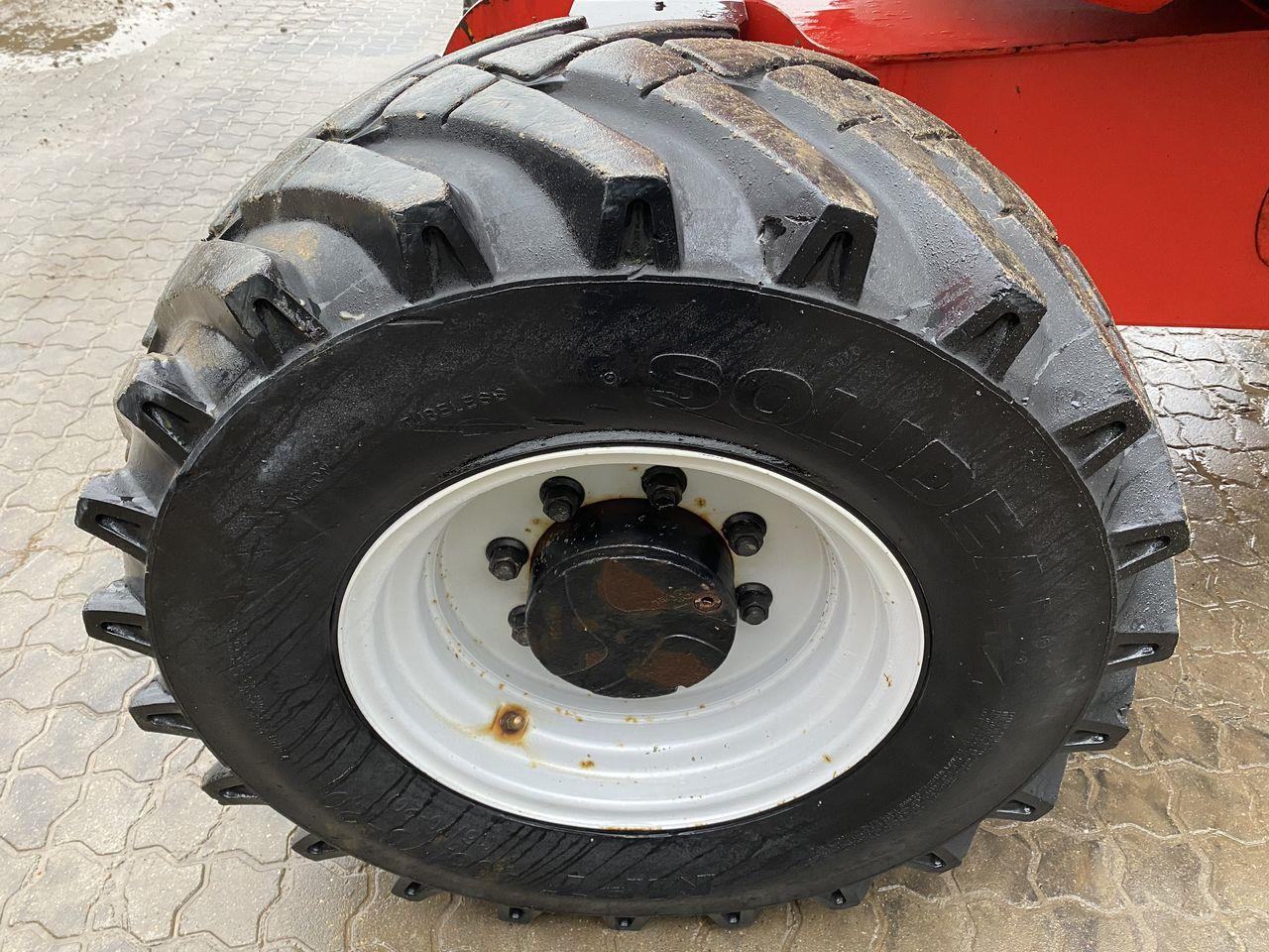 Bomlift Manitou 200ATJ RC