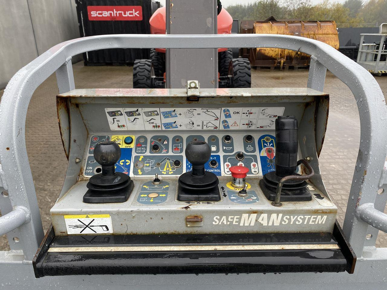 Bomlift Manitou 260TJ