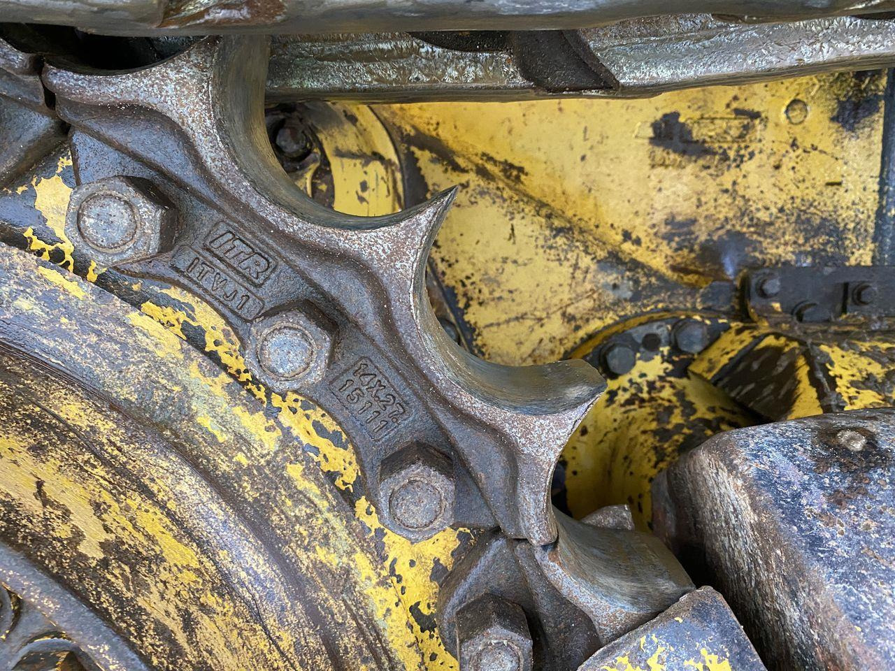 Bulldozer Komatsu D65PXI-18