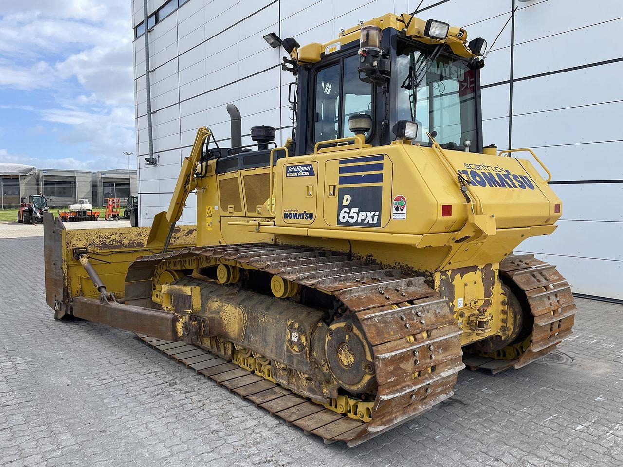 Bulldozer Komatsu D65PXI-18EO