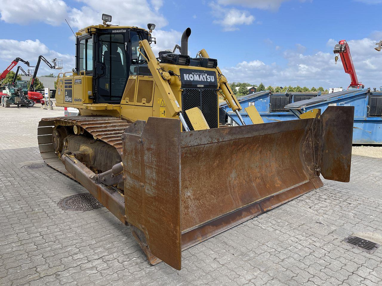 Bulldozer Komatsu D65PXI-18EO
