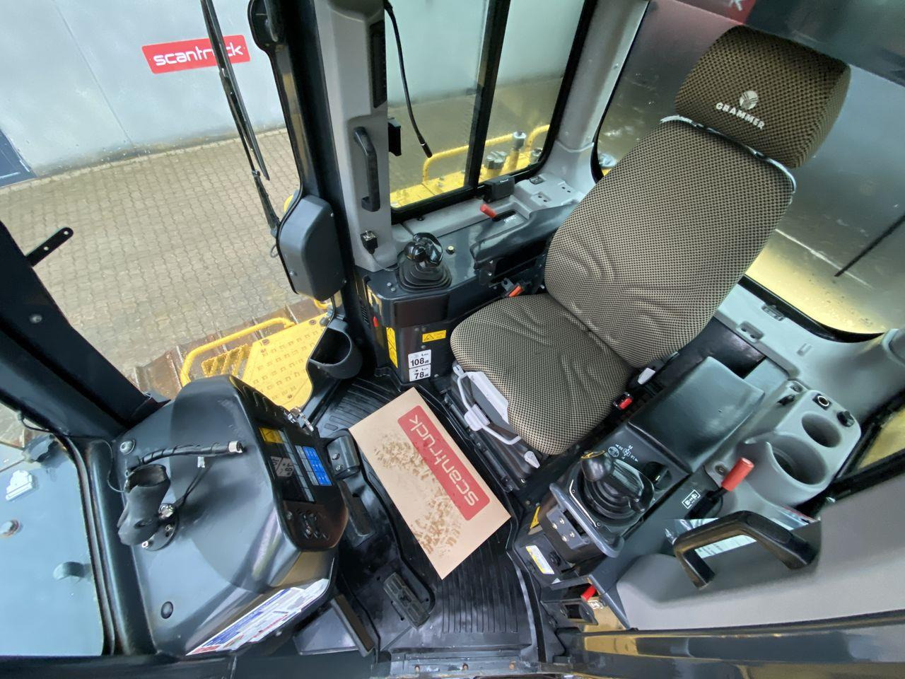 Bulldozer Komatsu D65PX-18