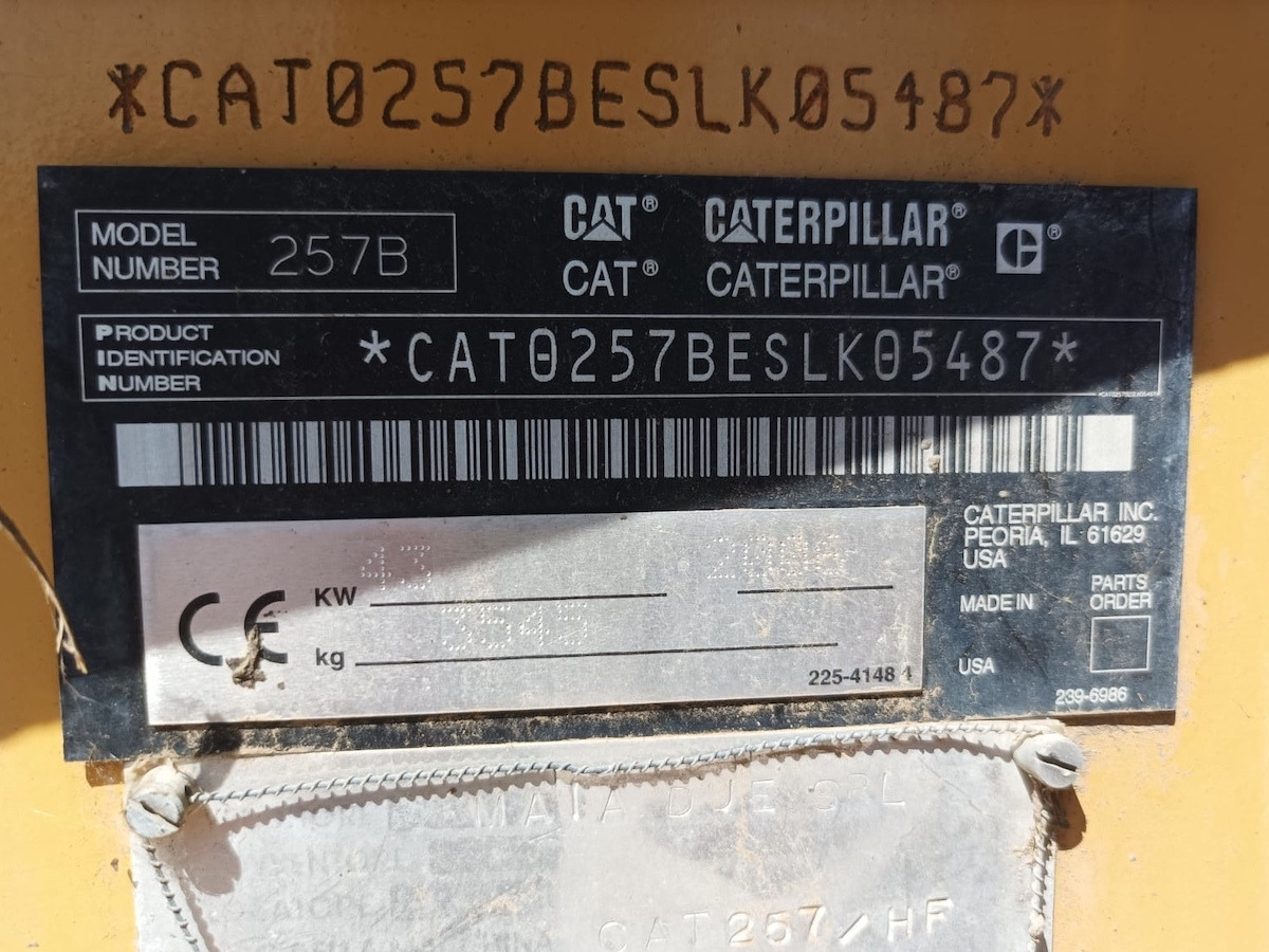 Kompakt beltelaster CATERPILLAR 257B-HF: bilde 13