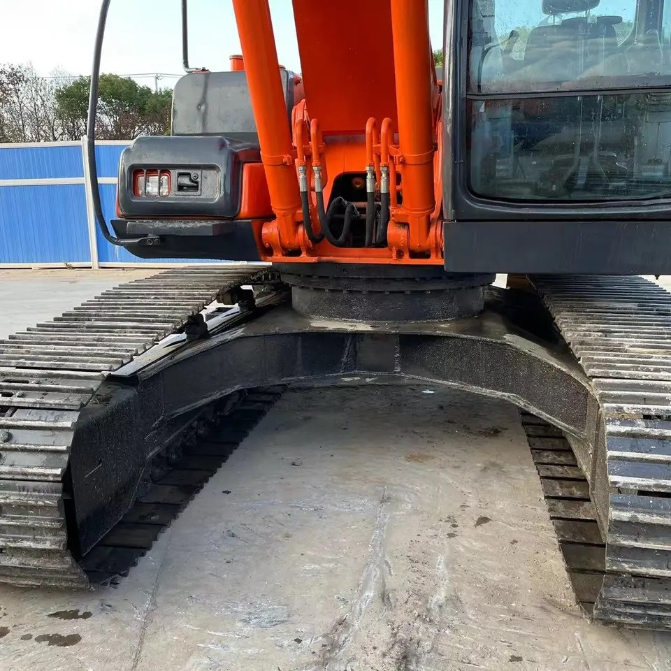 Beltegraver HITACHI ZX200 track excavator 20 tons hydraulic digger: bilde 6