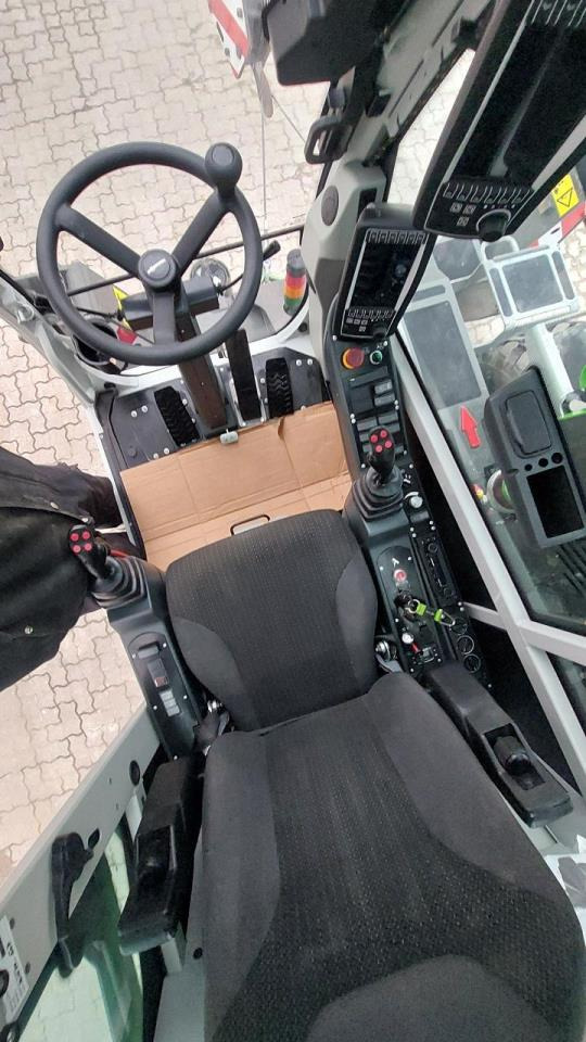 Håndteringsutstyr SENNEBOGEN 613E-M