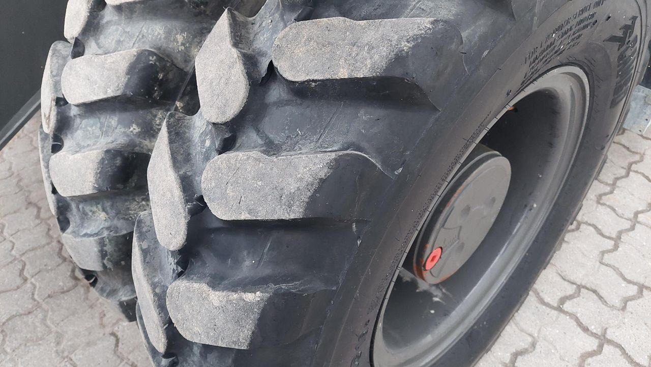 Håndteringsutstyr SENNEBOGEN 613E-M