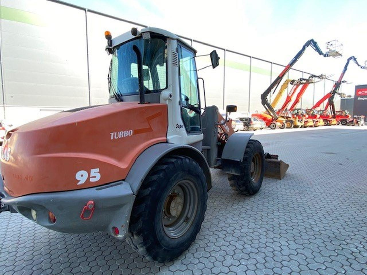 Hjullaster Atlas AR95