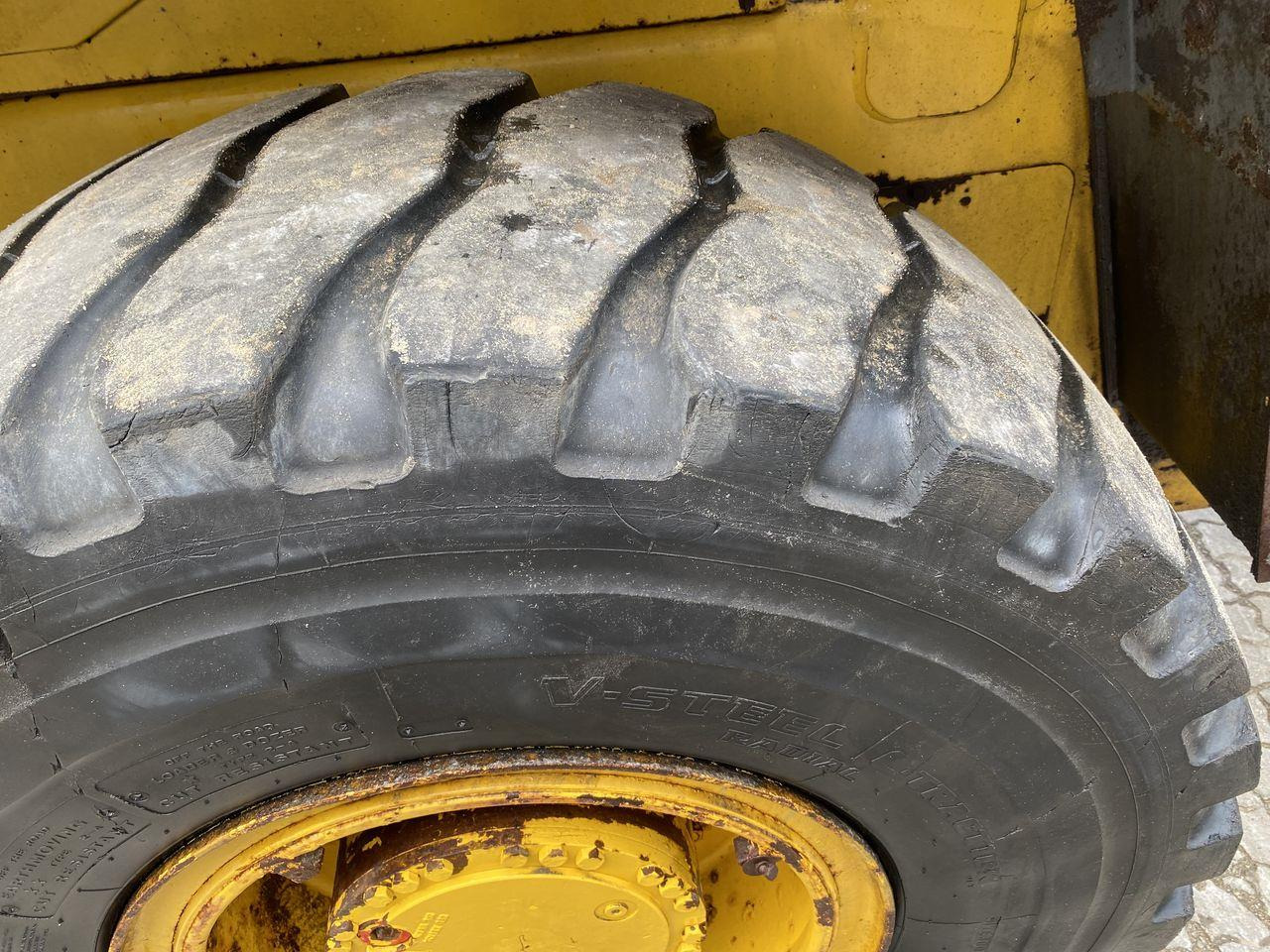 Hjullaster Komatsu WA270-3