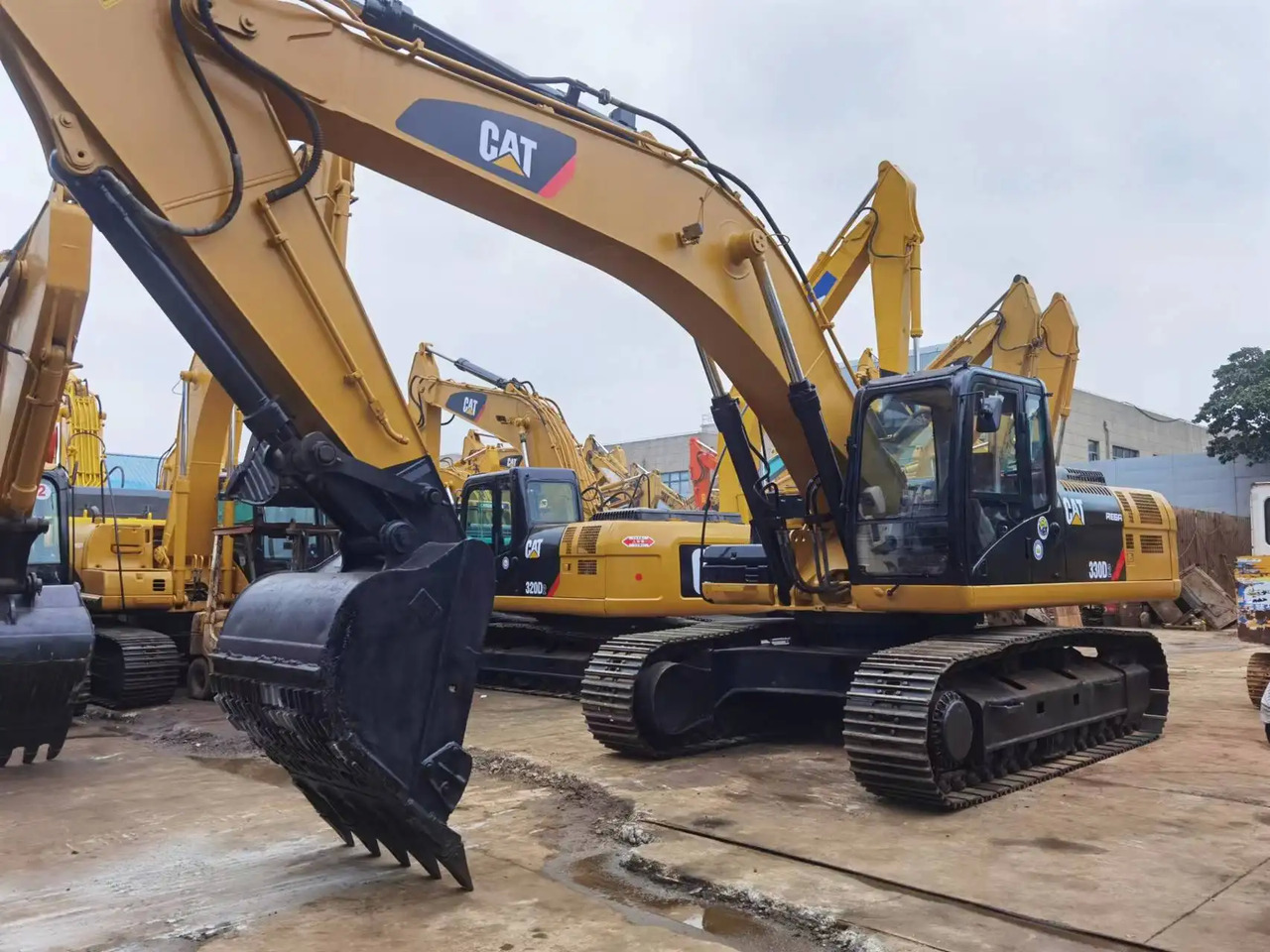 Beltegraver Hot sale Used CAT 330DL Excavator CAT 330DL made in Japan in good Working Condition in stock on: bilde 4
