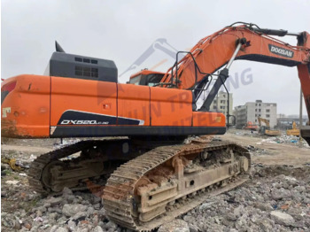 Beltegraver Low running hours Used Doosan excavator DX520LC-9C in good condition for sale: bilde 3