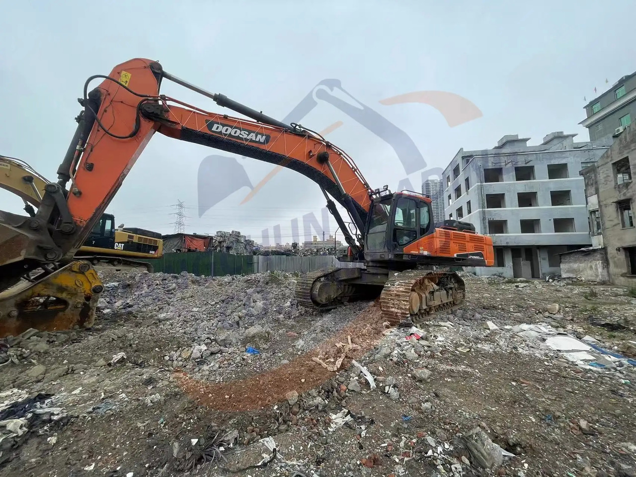 Beltegraver Low running hours Used Doosan excavator DX520LC-9C in good condition for sale: bilde 5
