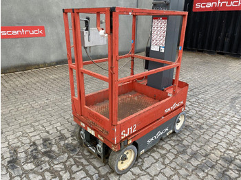 Mastlift  Skyjack SJ12