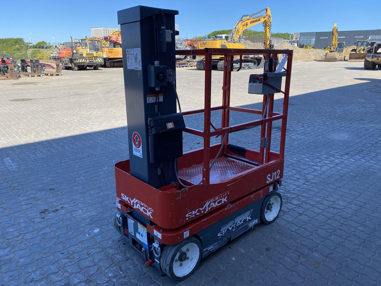 Mastlift Skyjack SJ12