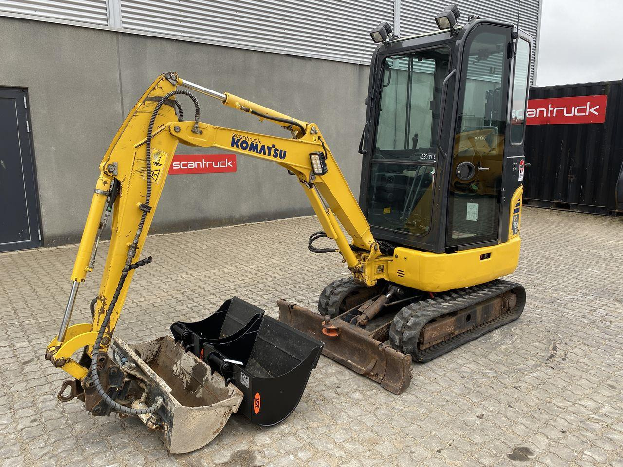 Minigraver Komatsu PC16R-3HS