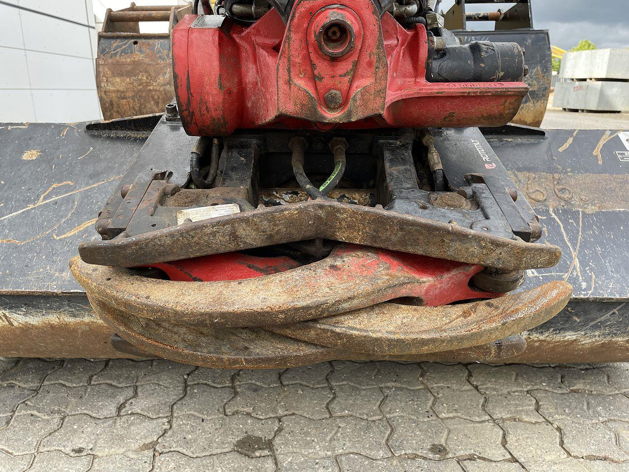 Minigraver Komatsu PC88MR-10 med Topcon