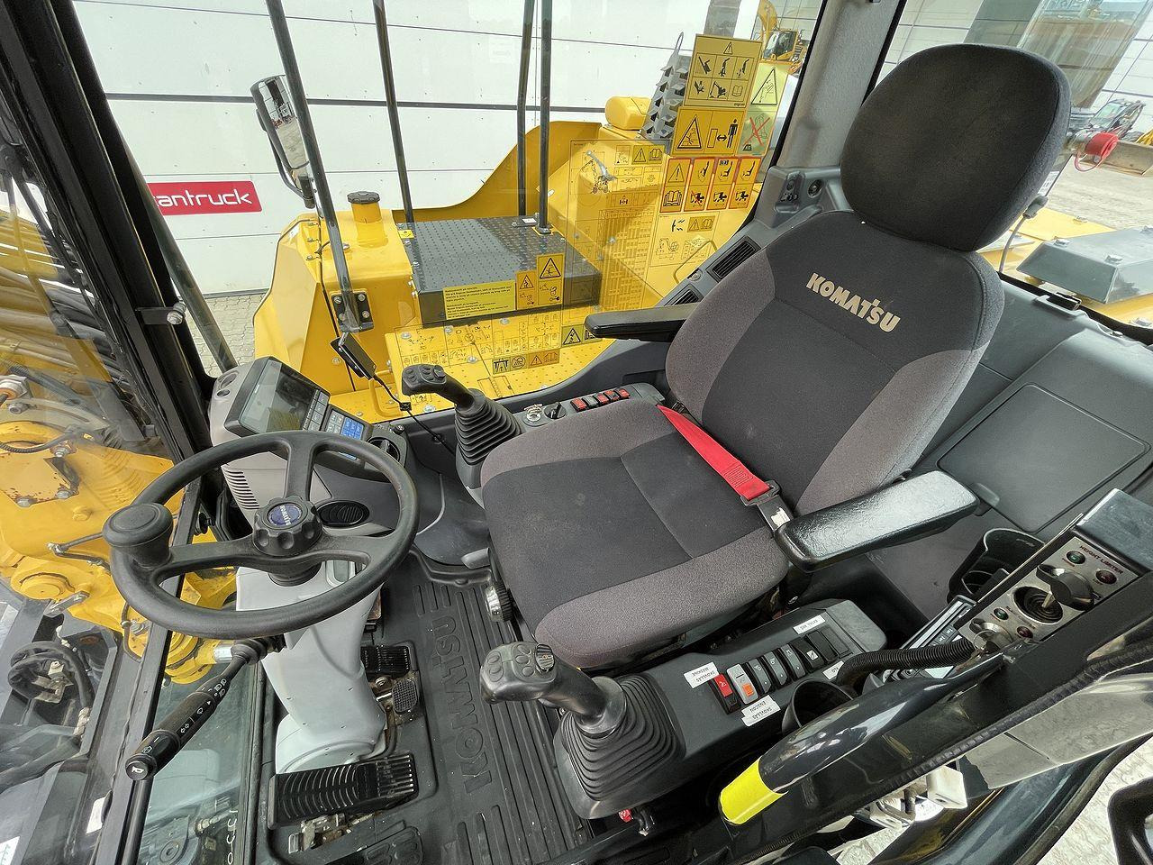 Minigraver Komatsu PW118MR-11