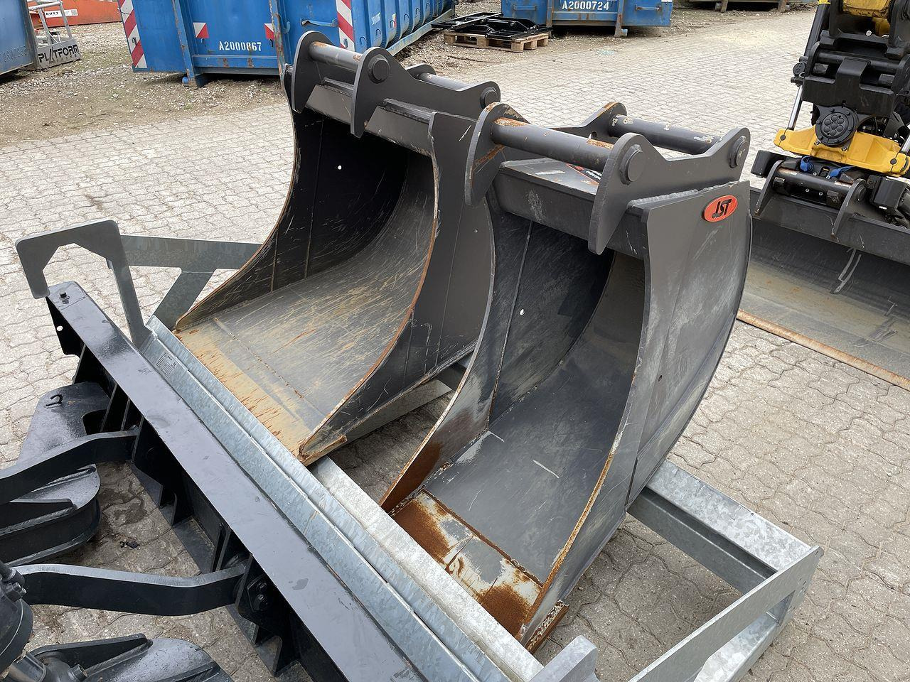 Minigraver Komatsu PW118MR-11