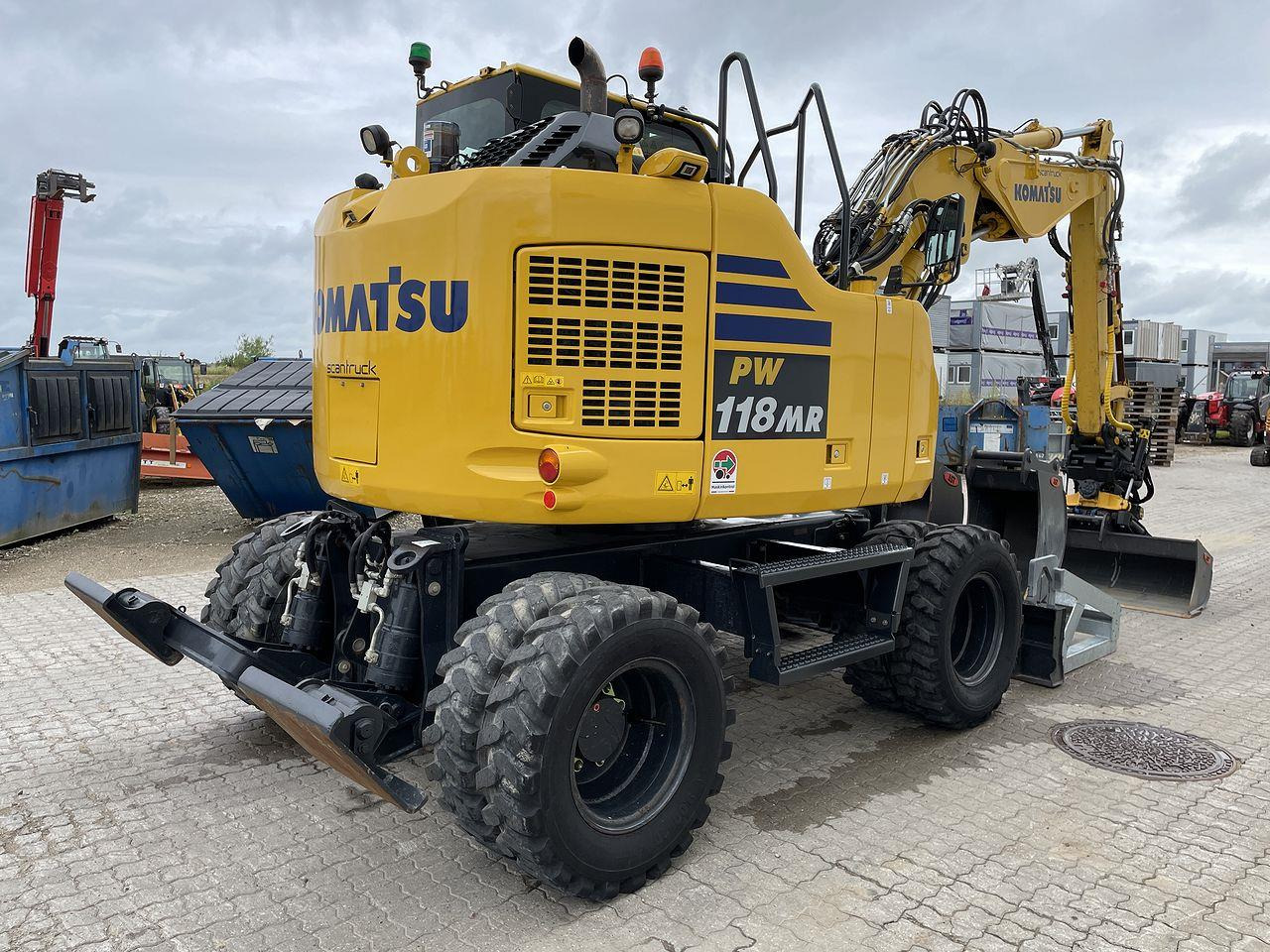 Minigraver Komatsu PW118MR-11