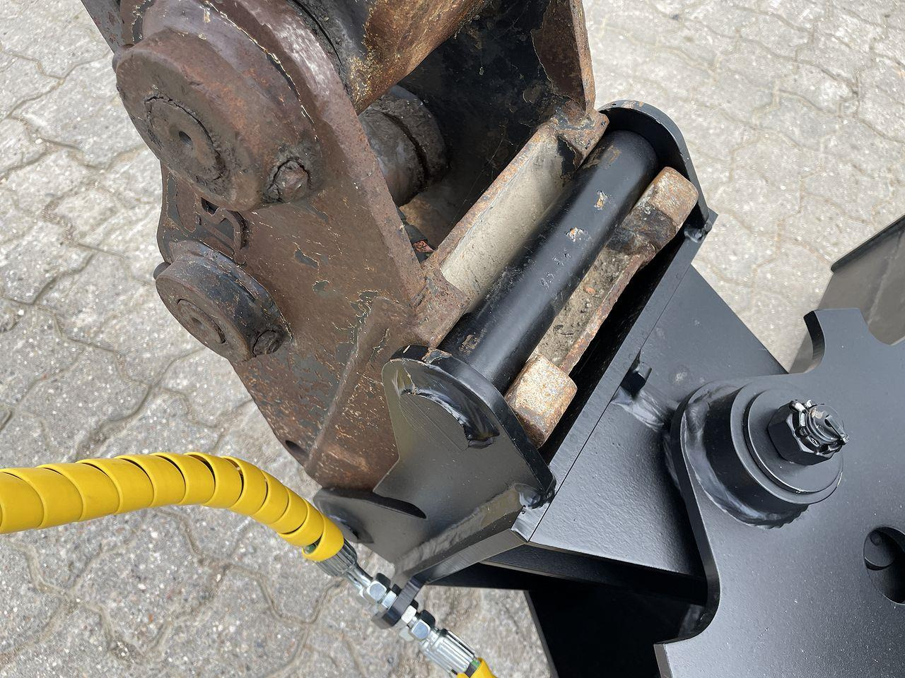 Minigraver Volvo ECR25