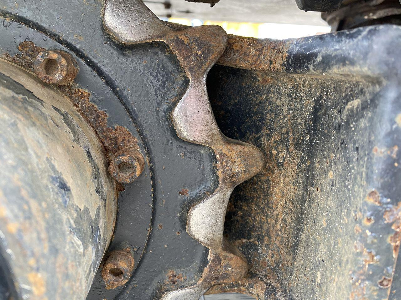 Minigraver Yanmar SV18