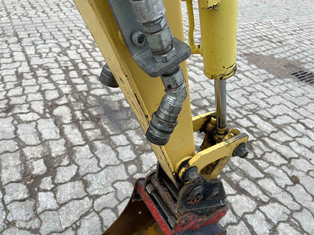 Minigraver Yanmar VIO12